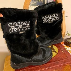 Oscar sport fur boots size 38